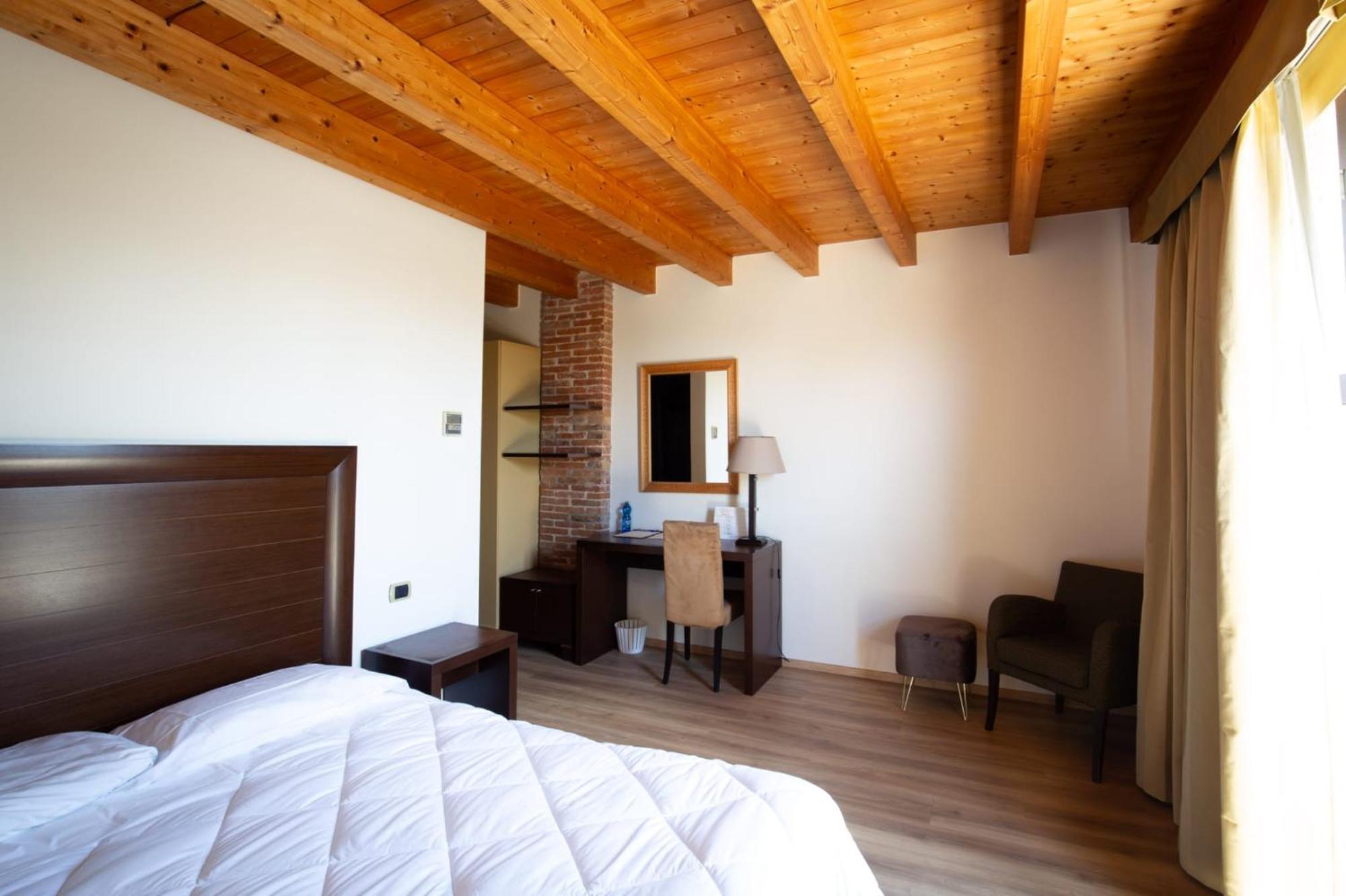 Tenuta Molino Dei Sassi Zevio Buitenkant foto